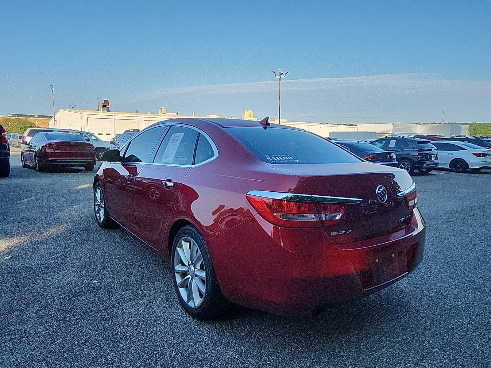 Used 2012 Buick Verano Leather FWD image 3
