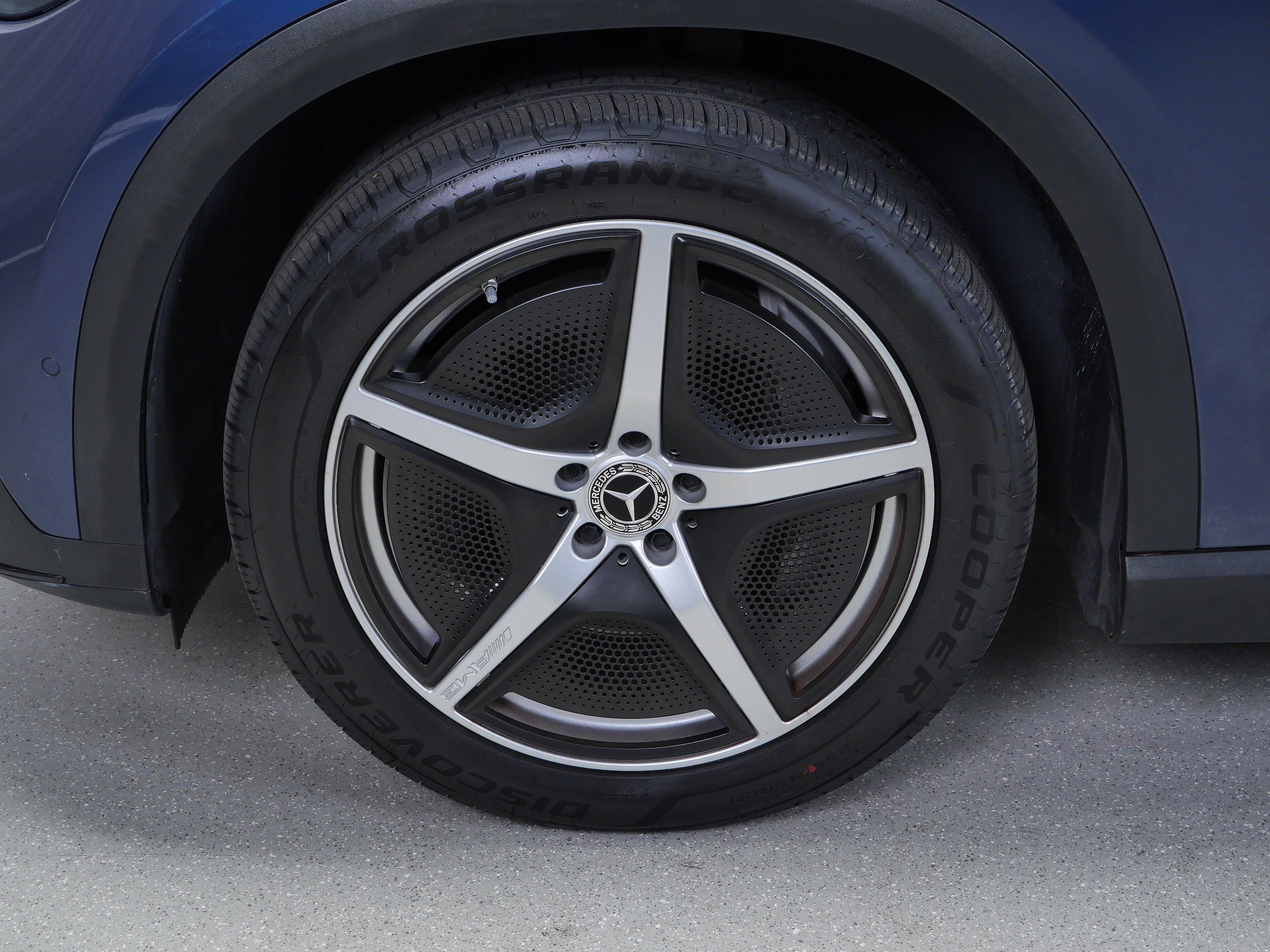 Certified 2023 Mercedes-Benz EQE 500 4MATIC SUV image 16