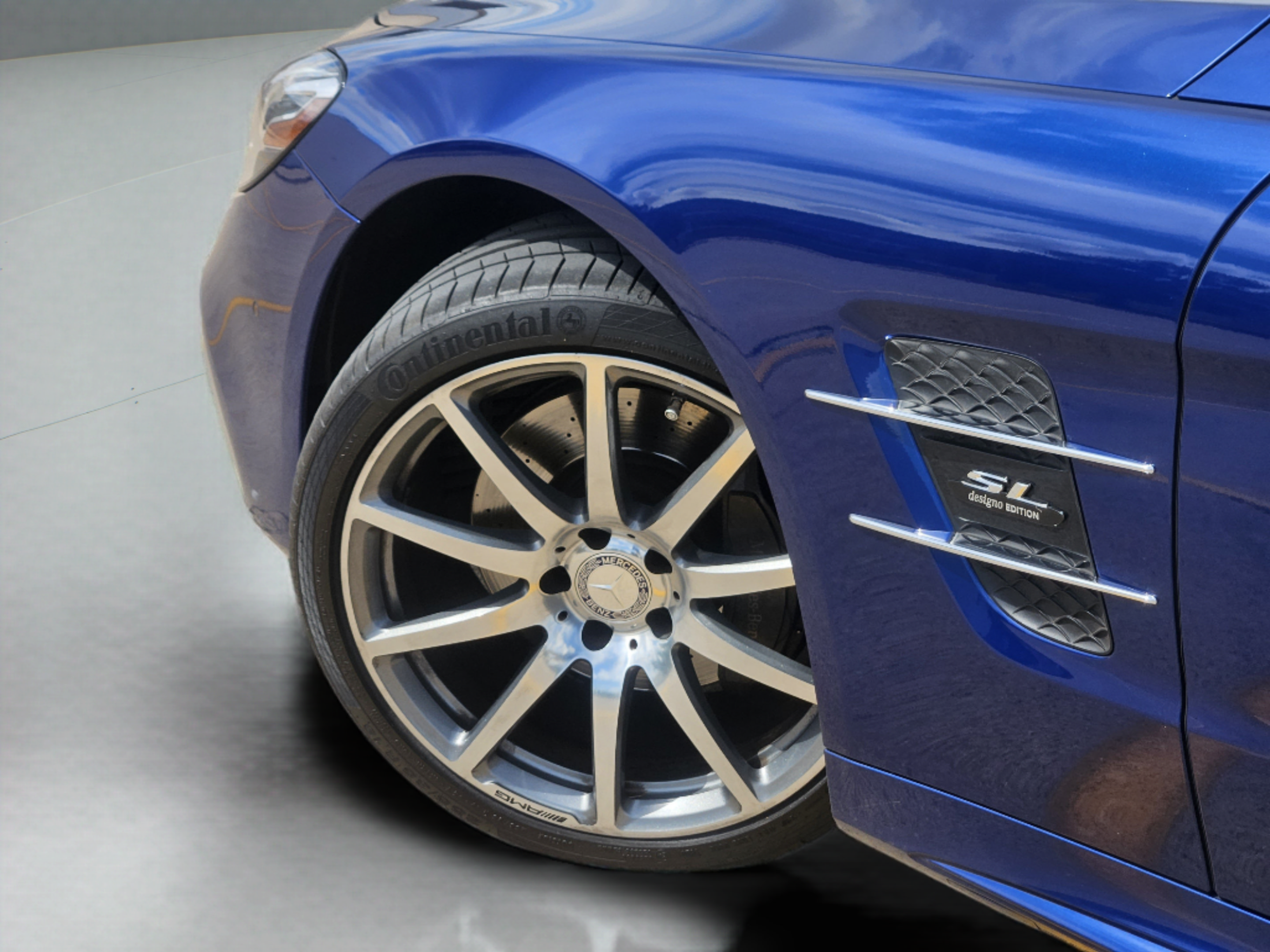 Used 2017 Mercedes-Benz SL 450 image 24