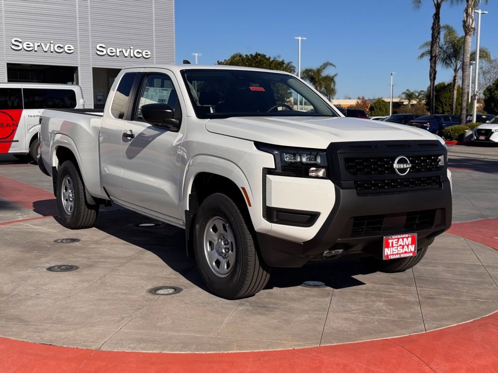 New 2026 Nissan Frontier S image 2