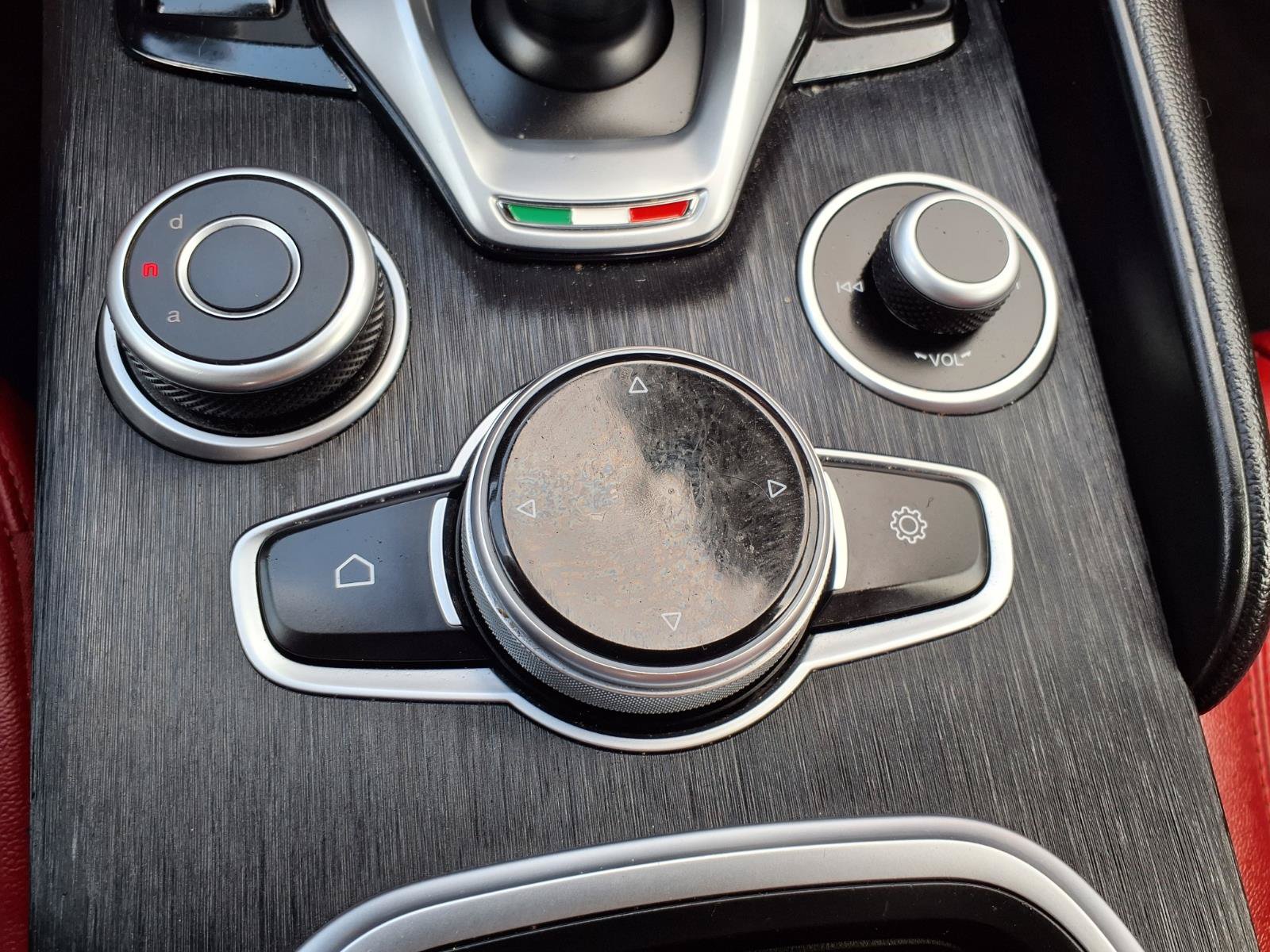 Used 2021 Alfa Romeo Giulia Sprint RWD image 9