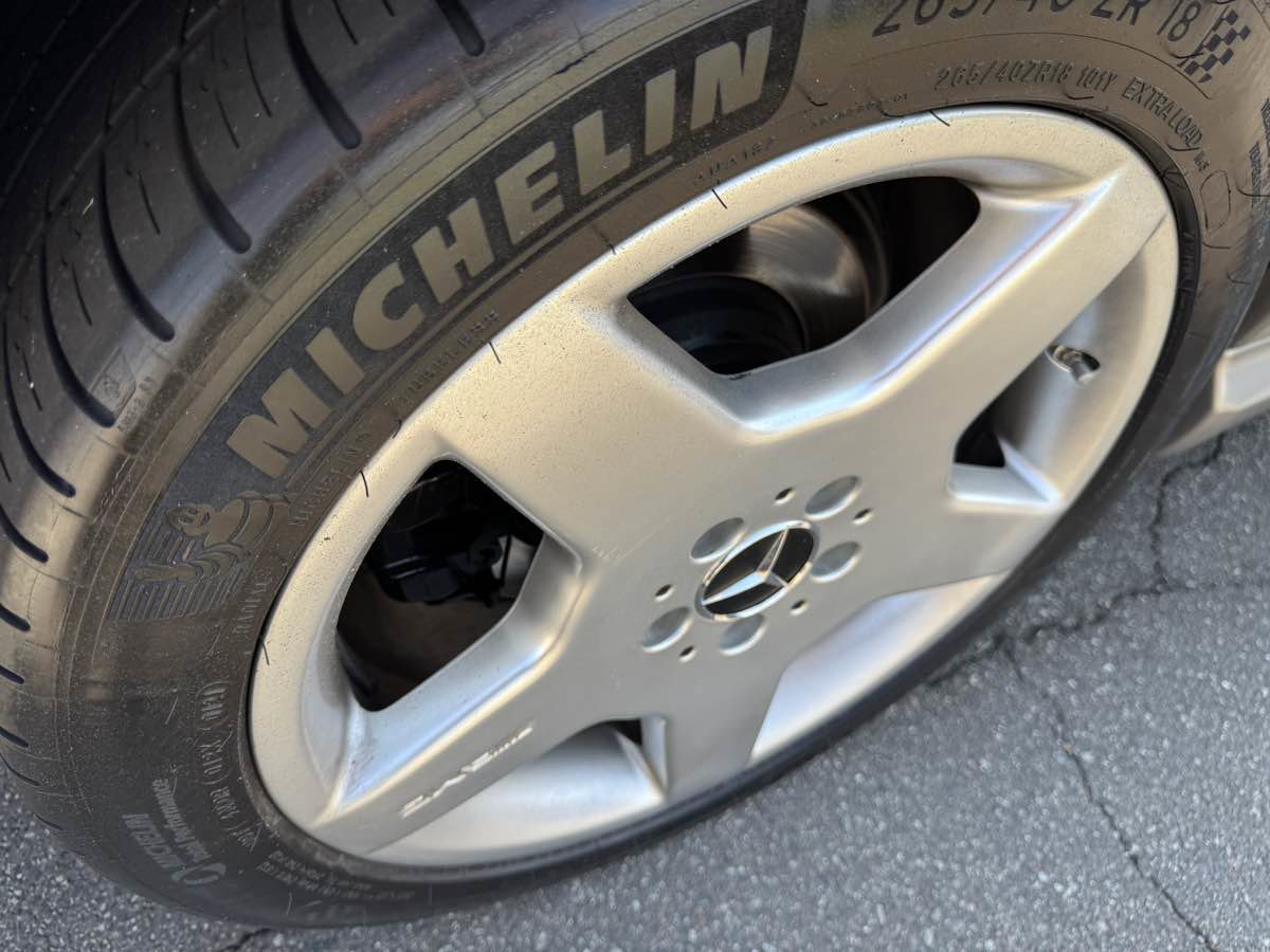 Used 2004 Mercedes-Benz CL 500 image 28