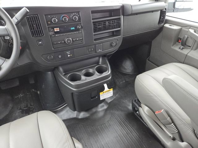New 2026 GMC Savana 2500 w/ Driver Convenience Package RWD image 25