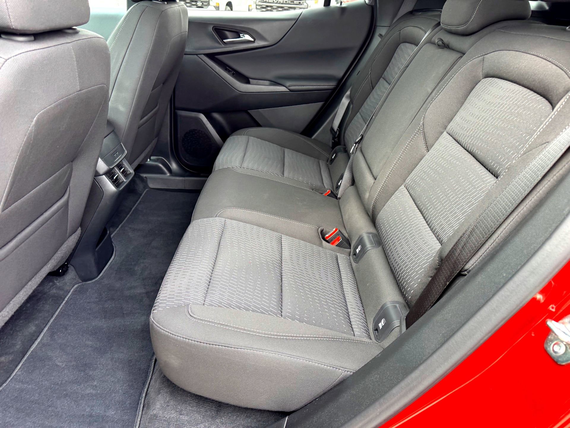 Used 2026 Chevrolet Equinox LT image 19