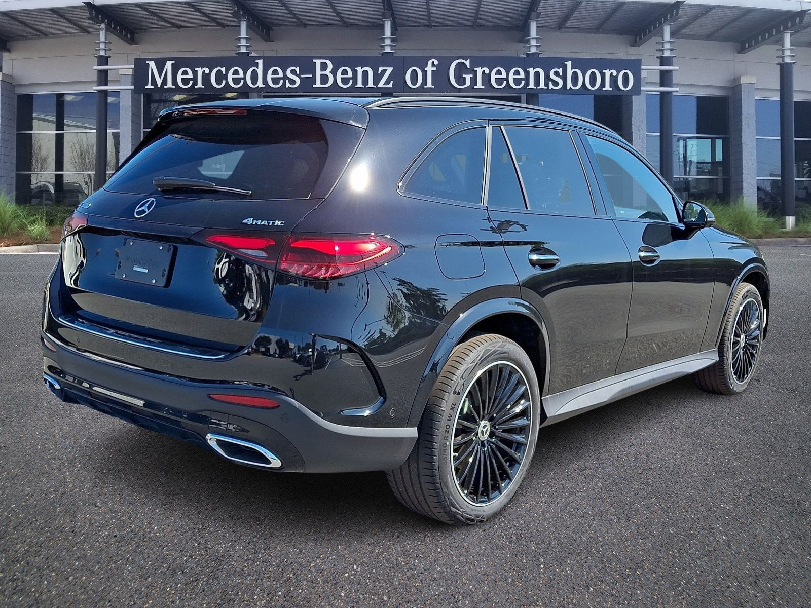 New 2026 Mercedes-Benz GLC 300 4MATIC image 4