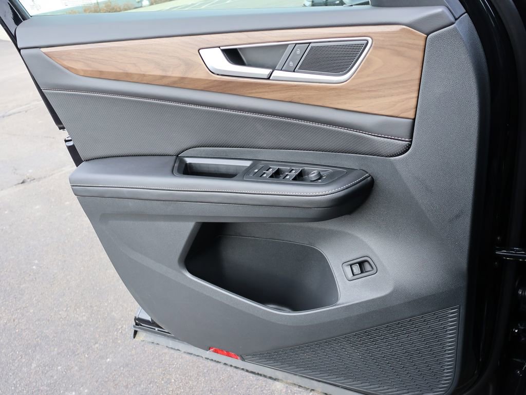 New 2026 Volkswagen Atlas SE image 37