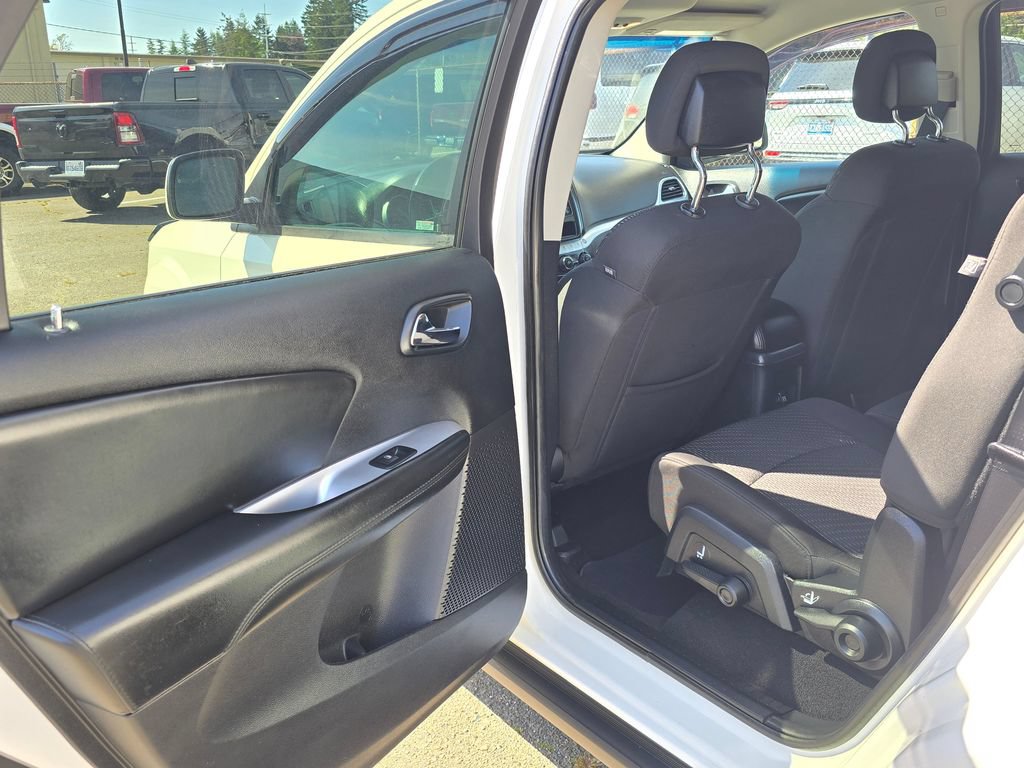 Used 2015 Dodge Journey SXT w/ Flexible Seating Group AWD/4WD image 14