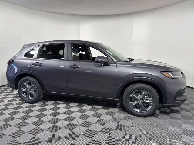 New 2026 Honda HR-V LX image 9