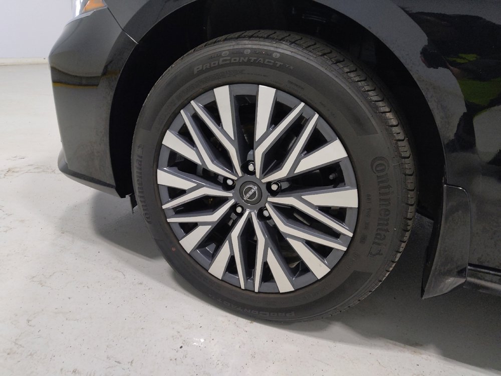 Used 2023 Nissan Altima 2.5 SV w/ SV Premium Package image 31