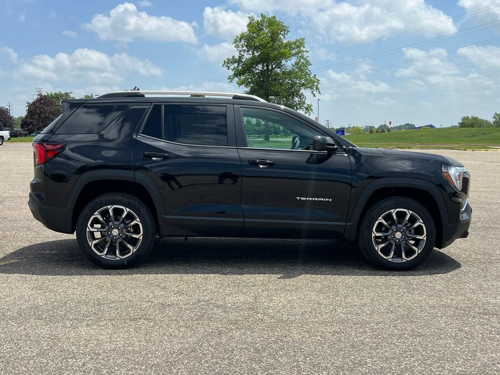 New 2027 GMC Terrain Elevation w/ Elevation Premium Package AWD/4WD image 43