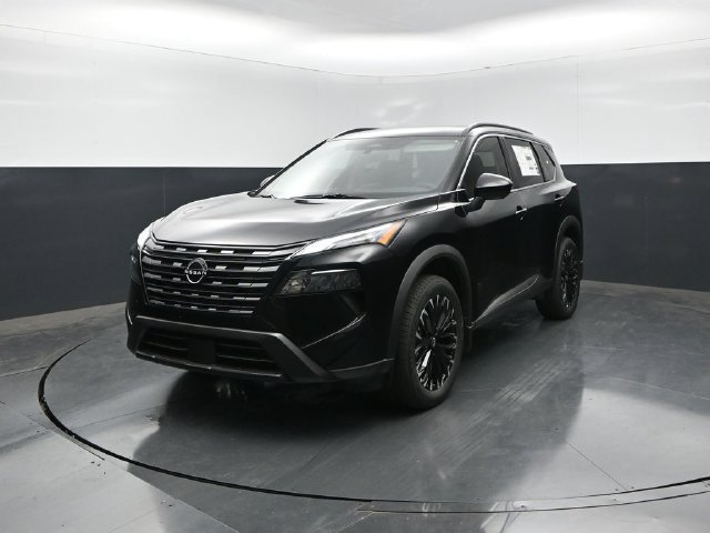 New 2026 Nissan Rogue Dark Armor FWD image 4