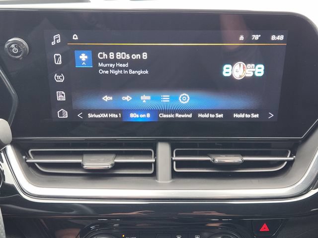 Used 2025 Chevrolet Trax RS w/ Driver Confidence Package FWD image 5