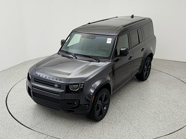 New 2026 Land Rover Defender 130 X-Dynamic SE image 13