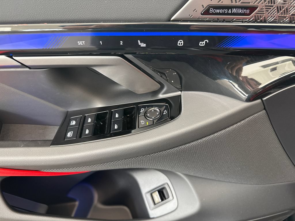 New 2027 BMW M5 w/ Executive Package AWD/4WD image 24