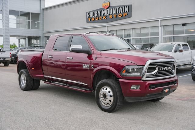 Used 2017 RAM 3500 Laramie Longhorn AWD/4WD image 3