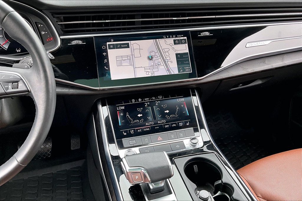Used 2023 Audi Q8 Premium Plus AWD/4WD image 6