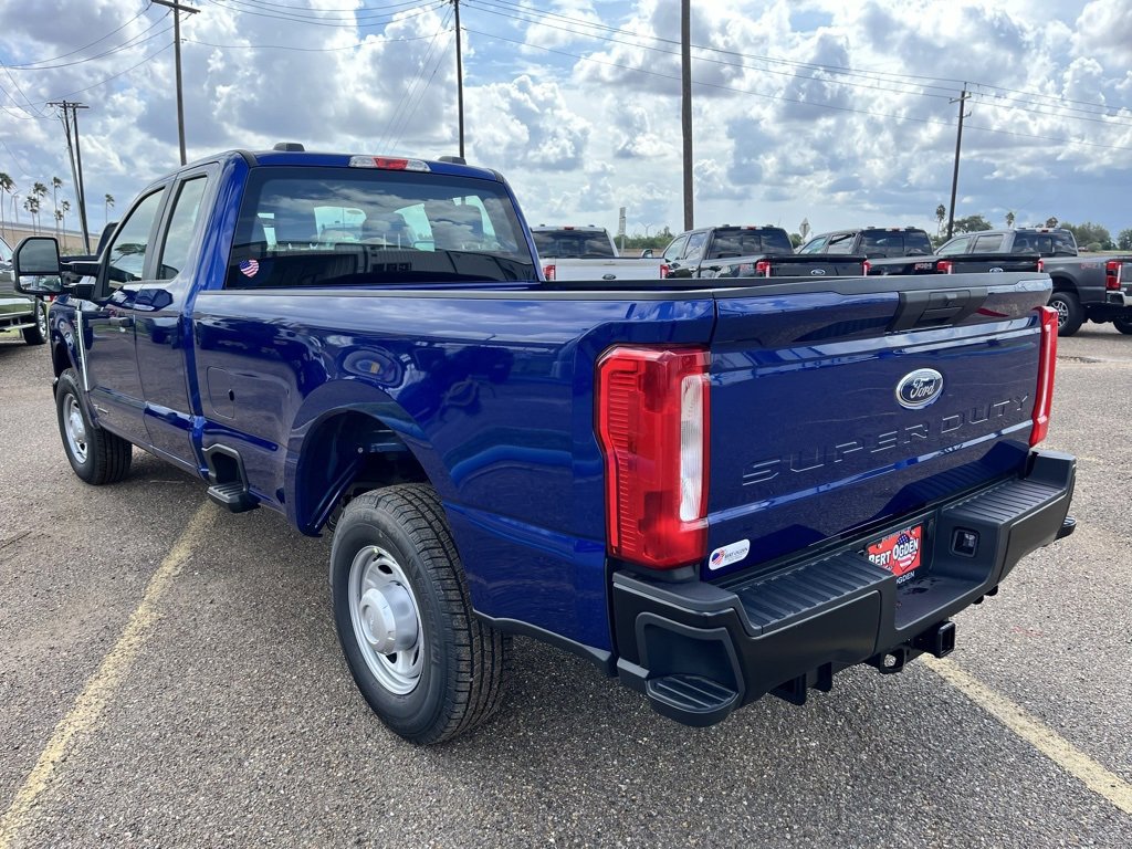 New 2026 Ford F350 XL image 5