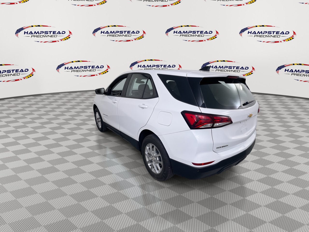 Used 2022 Chevrolet Equinox LS AWD/4WD image 6