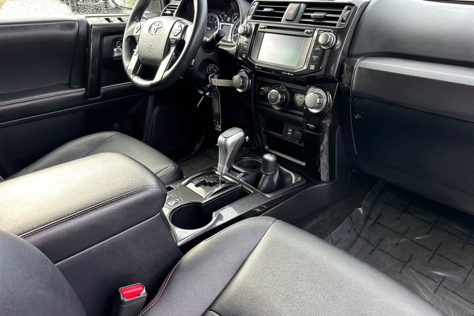 Used 2016 Toyota 4Runner TRD Pro AWD/4WD image 16