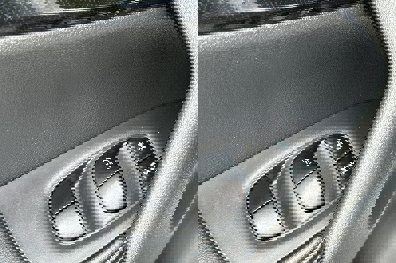 Used 2020 Nissan Rogue SL image 12