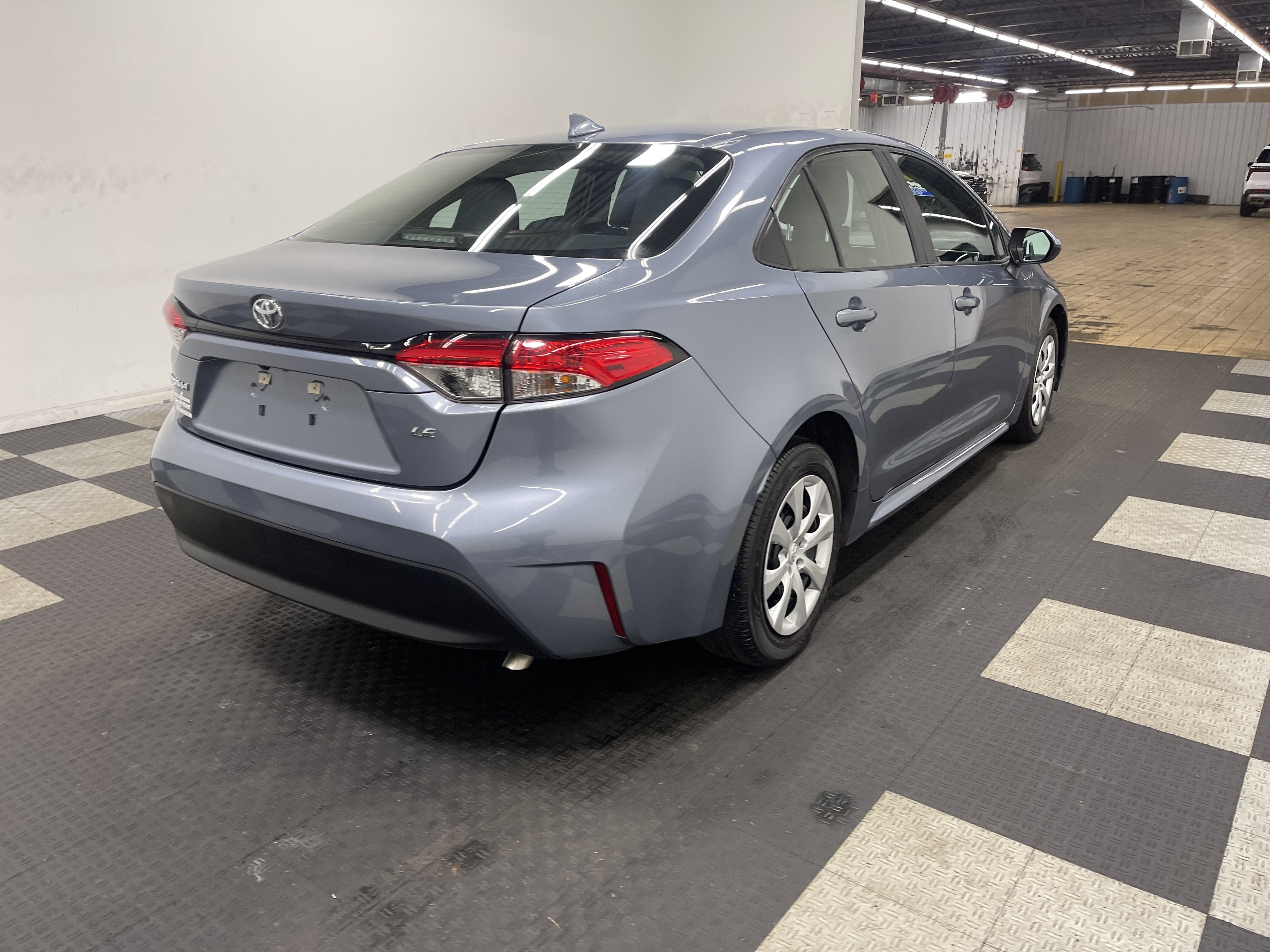 Used 2024 Toyota Corolla LE image 5
