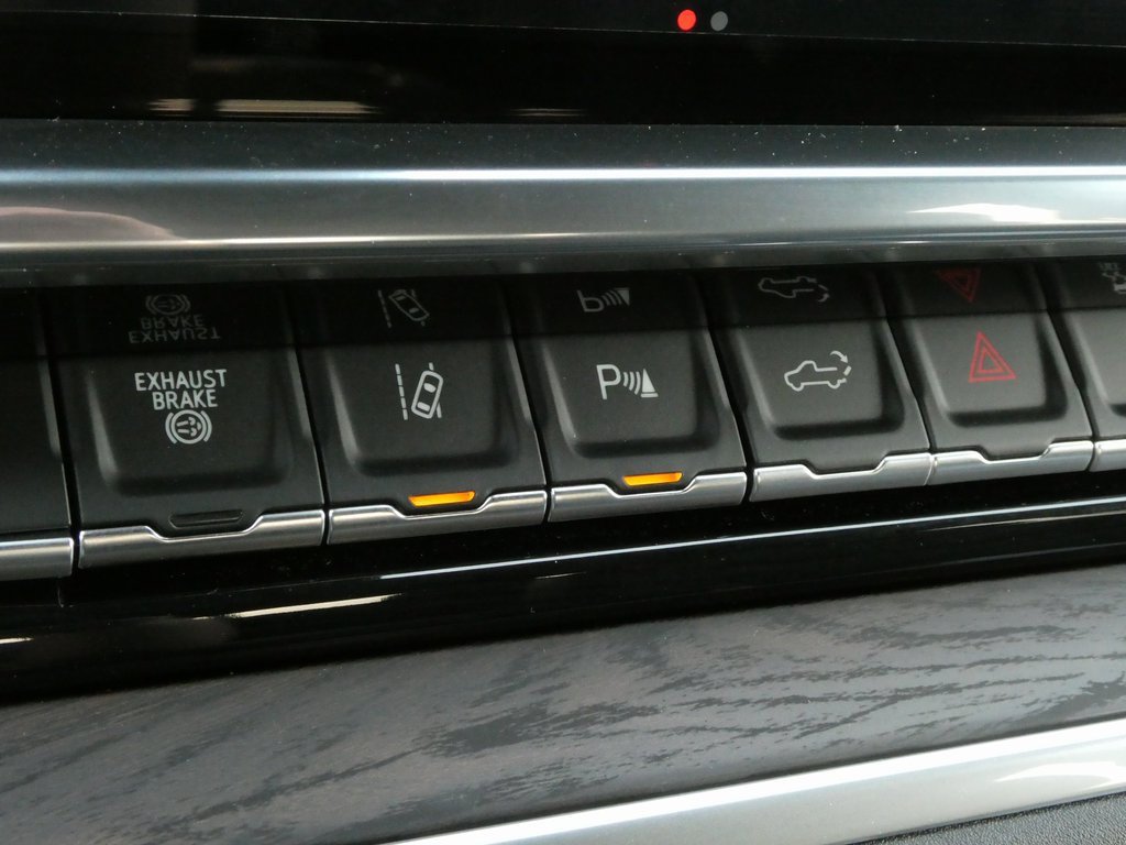 New 2025 GMC Sierra 2500 SLT w/ SLT Premium Package image 19