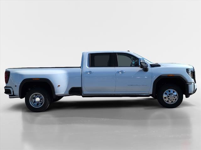 New 2026 GMC Sierra 3500 Denali Ultimate image 3