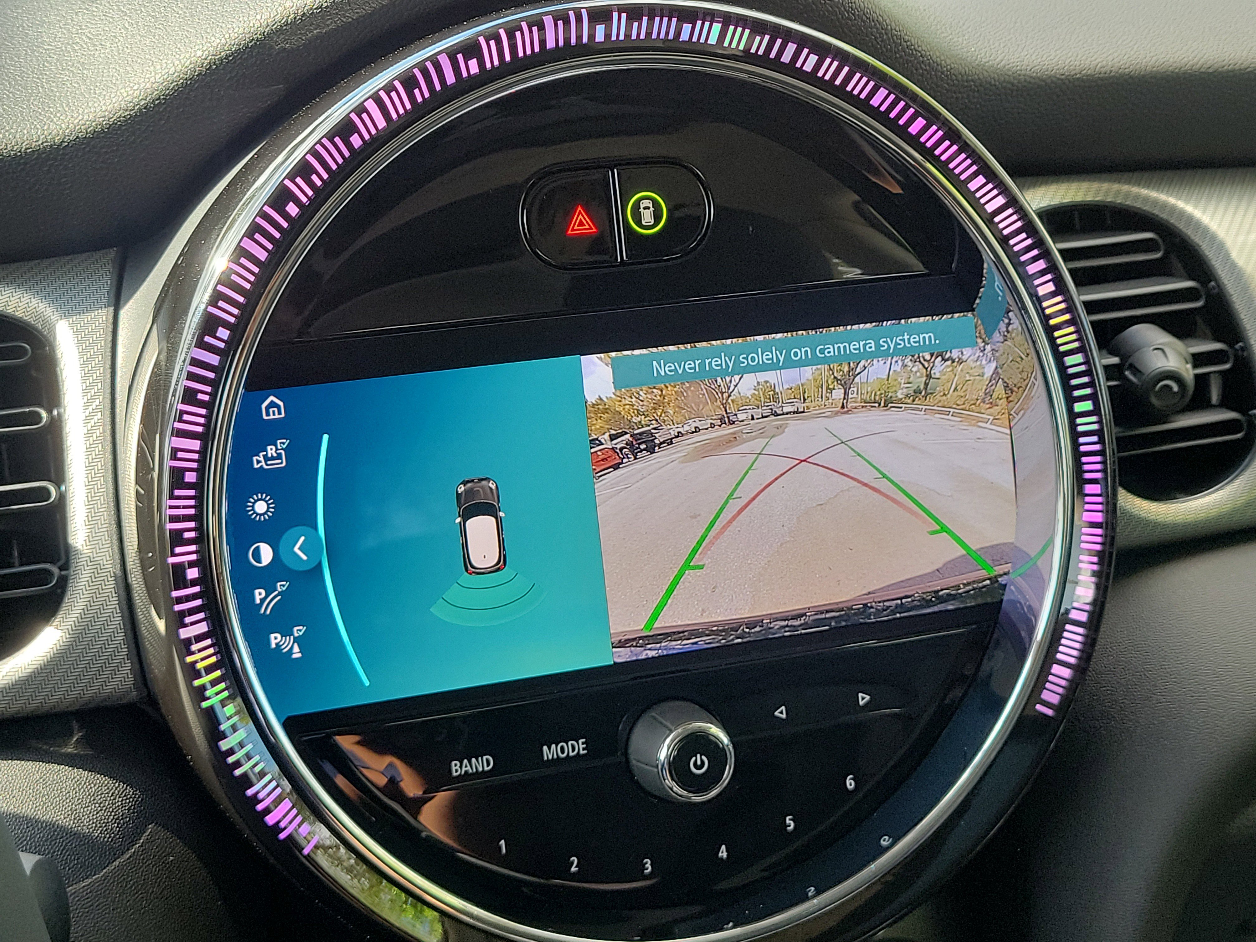 Used 2024 MINI Cooper 2-Door Hardtop image 24