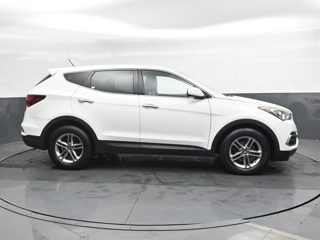Used 2018 Hyundai Santa Fe Sport image 3