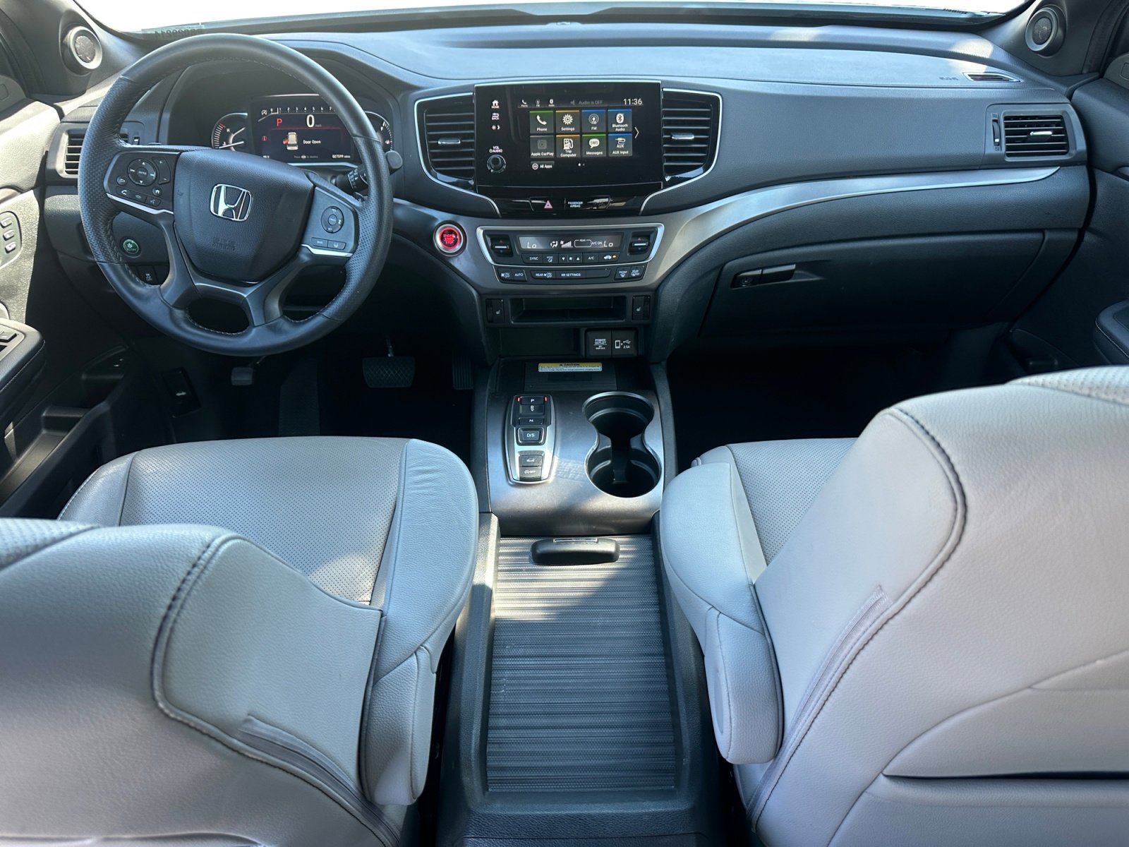 Used 2023 Honda Passport EX-L image 11