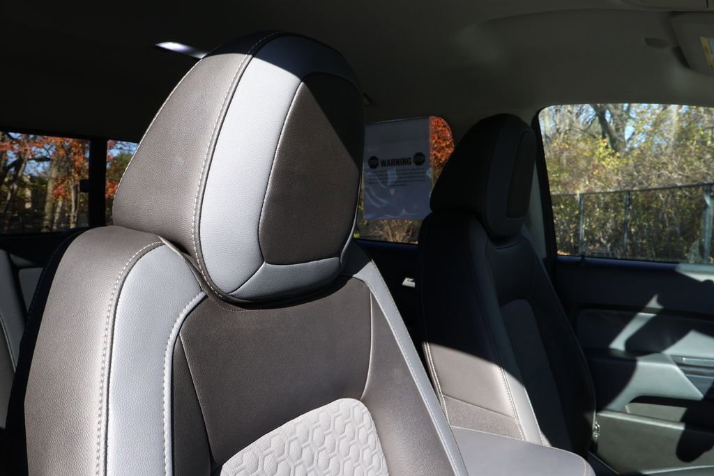 Used 2021 Chevrolet Colorado Z71 image 42