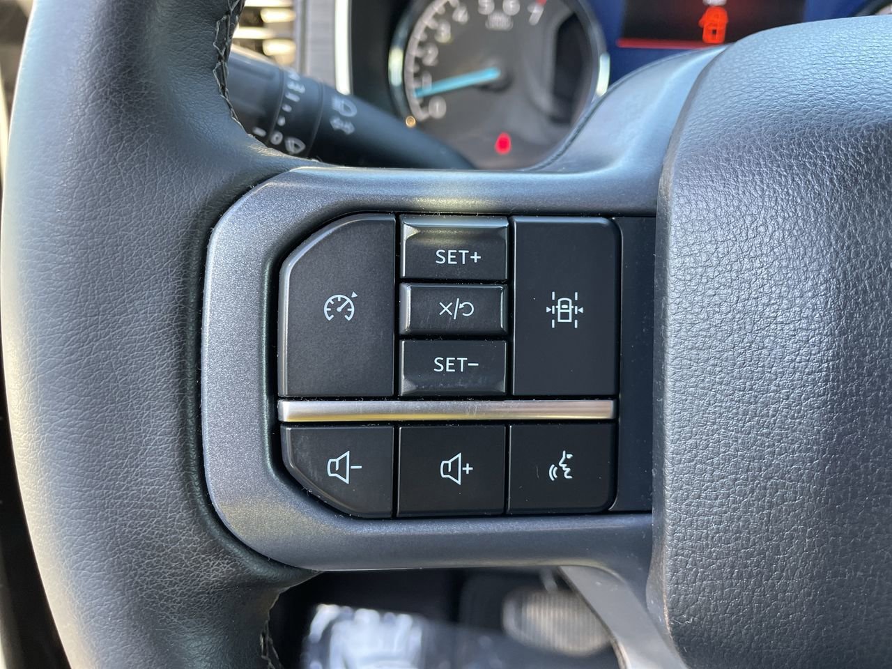 Used 2023 Ford F150 XLT w/ Equipment Group 302A High image 28