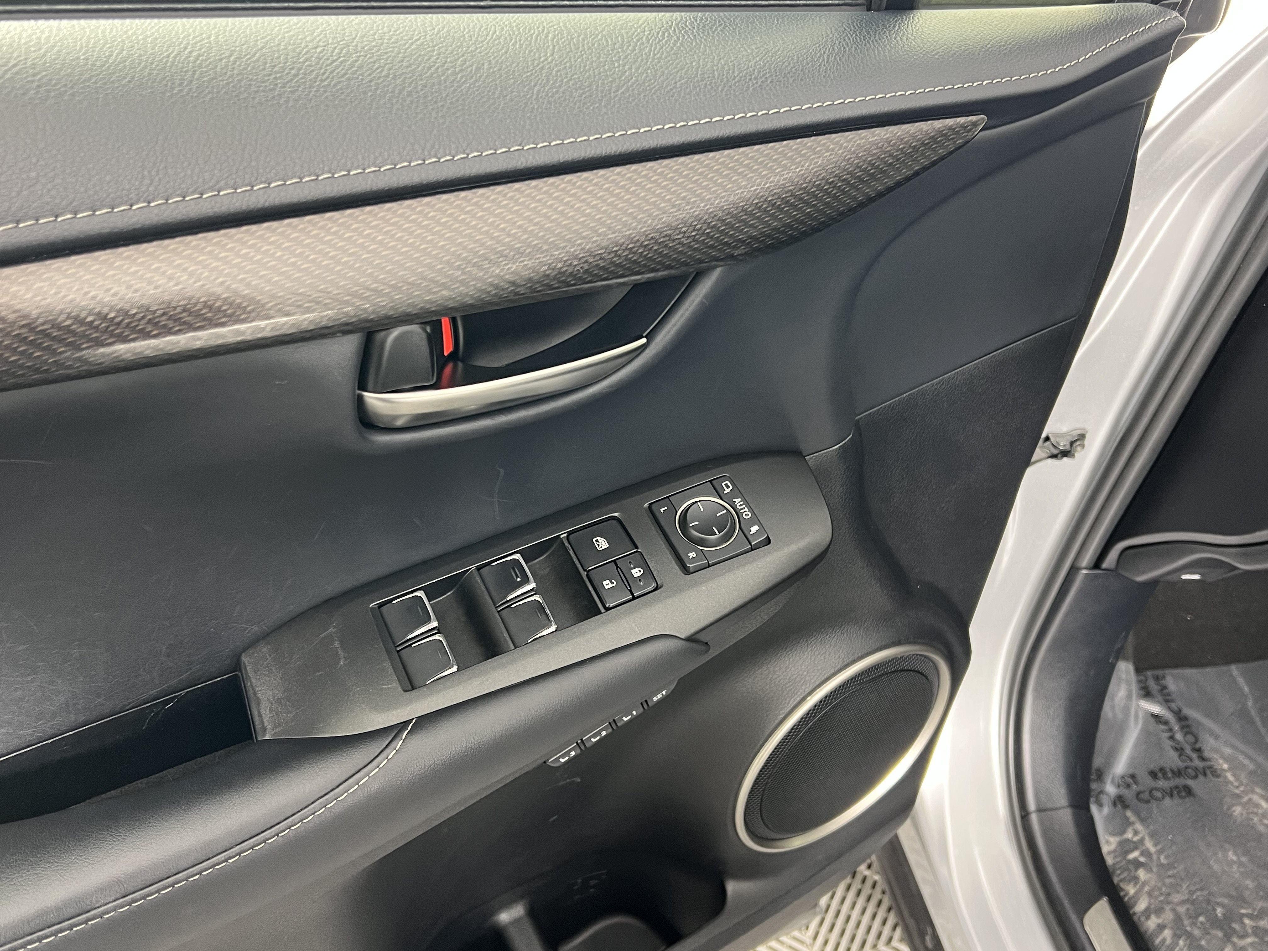 Used 2018 Lexus NX 300 AWD w/ Premium Package image 18