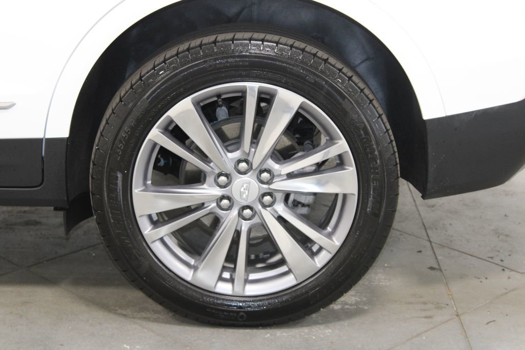 Used 2024 Cadillac XT5 Premium Luxury FWD image 17