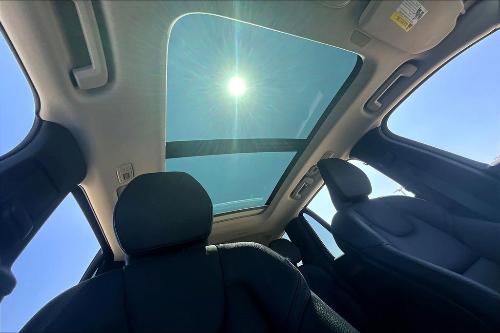 Certified 2023 Volvo XC90 T8 Plus w/ Protection Package Premier image 22