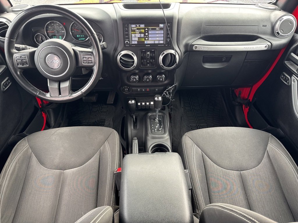 Used 2016 Jeep Wrangler Unlimited Rubicon w/ Connectivity Group image 42