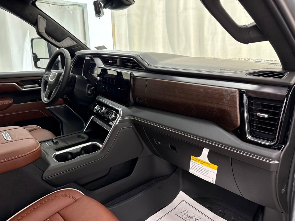 New 2026 GMC Sierra 2500 Denali Ultimate image 9