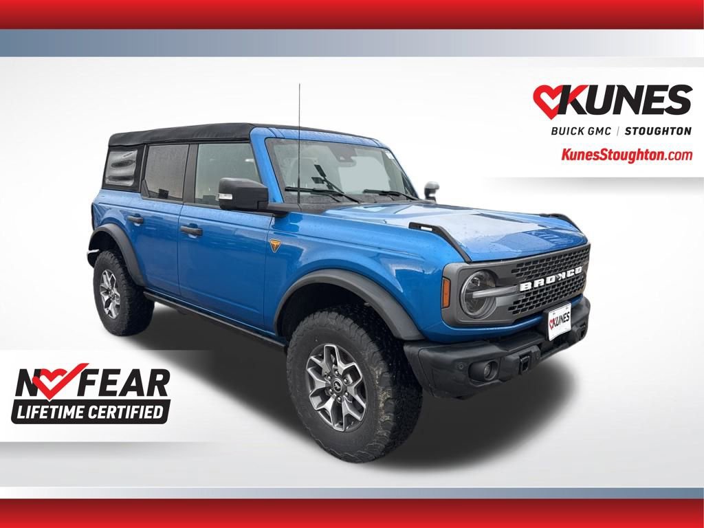 Used 2023 Ford Bronco Badlands image 4