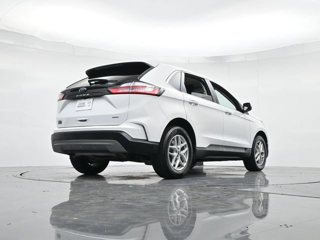 Certified 2022 Ford Edge SEL image 30