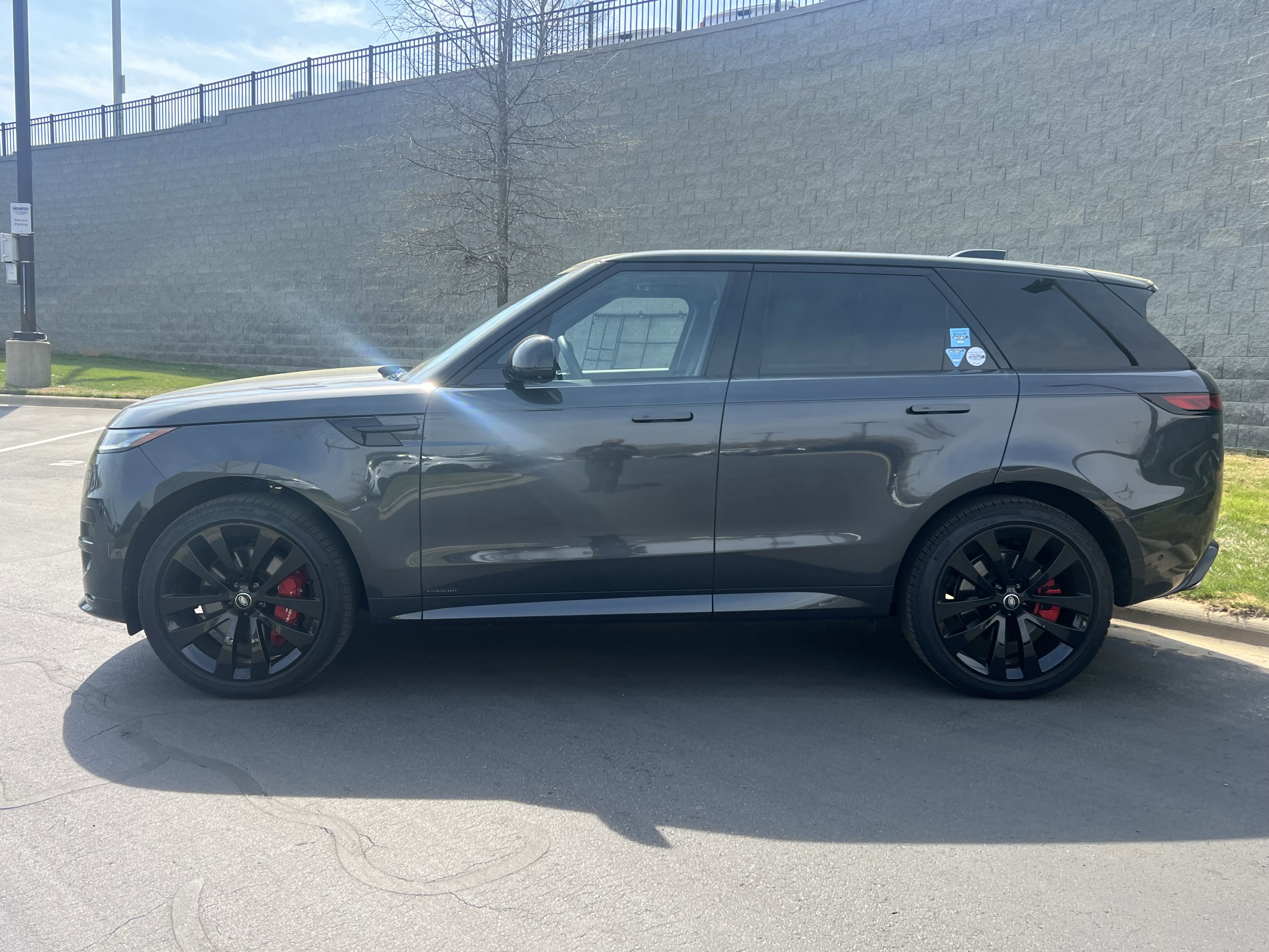 Certified 2025 Land Rover Range Rover Sport Autobiography image 23