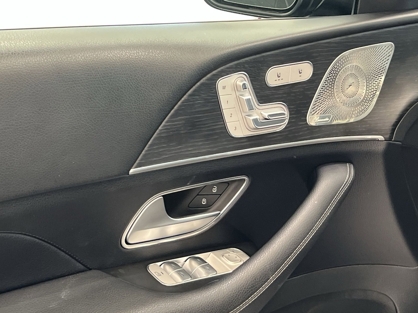 Used 2023 Mercedes-Benz GLE 350 4MATIC image 14