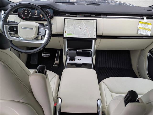 New 2026 Land Rover Range Rover Long Wheelbase SE image 16