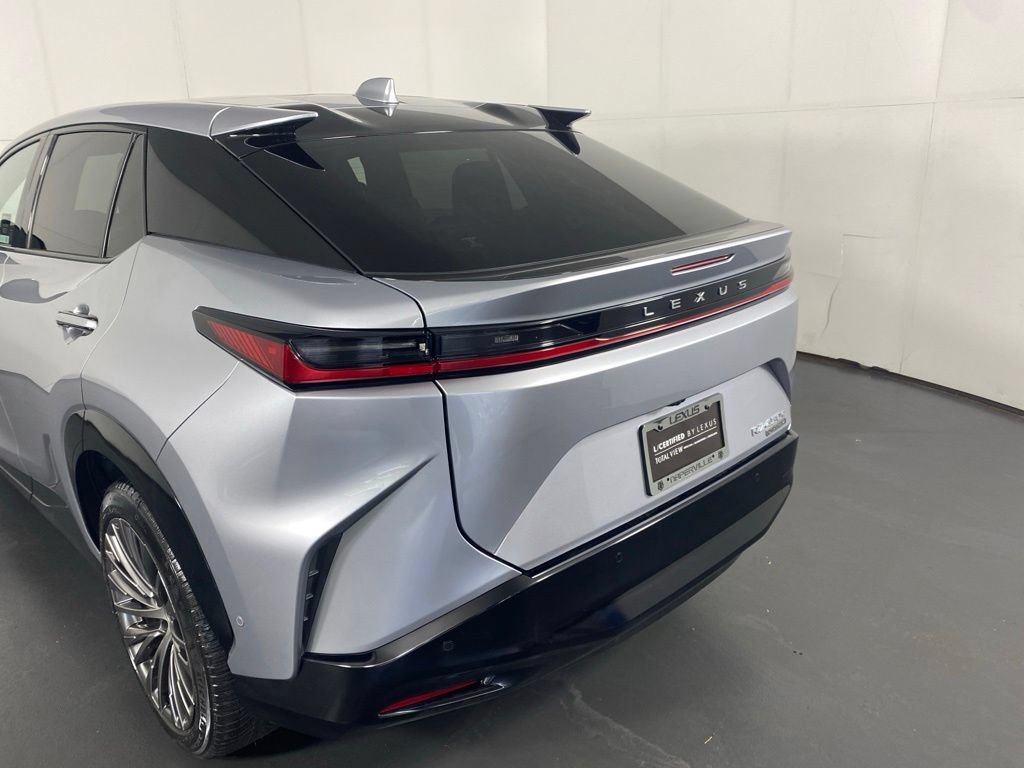Certified 2023 Lexus RZ 450e Premium AWD/4WD image 10