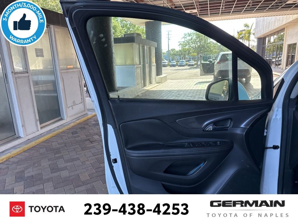 Used 2020 Buick Encore Essence FWD image 17