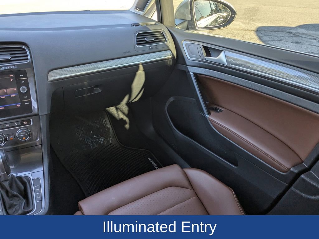 Used 2018 Volkswagen Golf Alltrack SEL image 17
