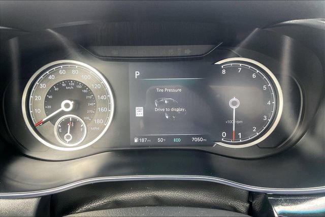Certified 2025 Genesis G70 3.3T Advanced RWD image 20