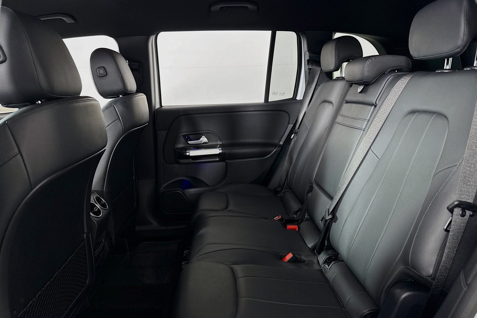 Certified 2022 Mercedes-Benz GLB 250 image 9