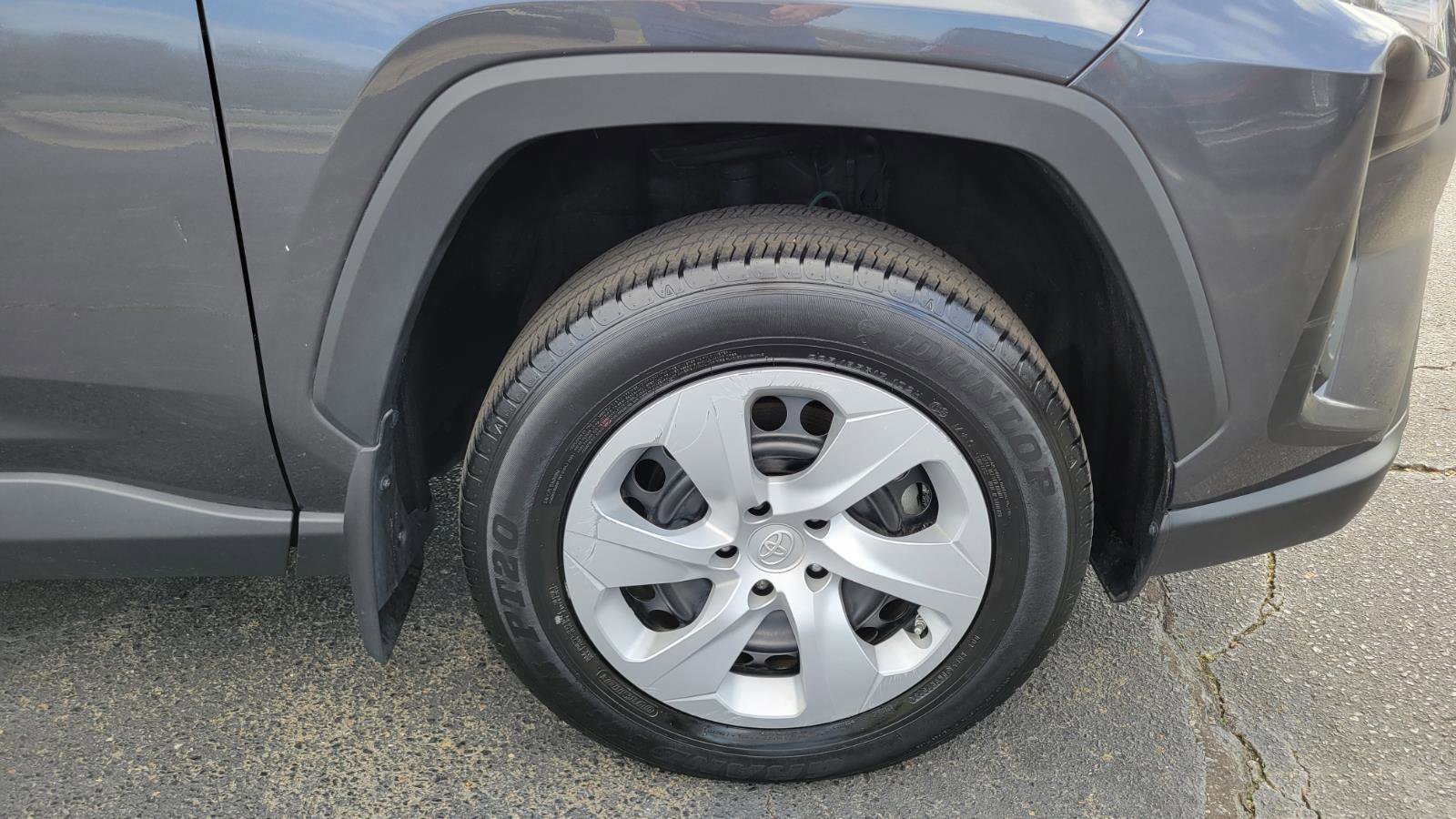 Used 2023 Toyota RAV4 LE image 13