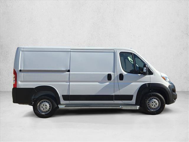 Used 2025 RAM ProMaster 2500 w/ U-Haul Equipment Group FWD image 4
