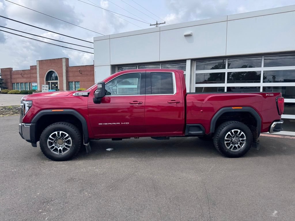 Used 2024 GMC Sierra 2500 SLE AWD/4WD image 2